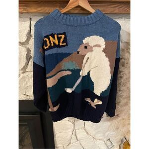 Bonz wool sheep golfing crewneck sweater made in New Zealand size L